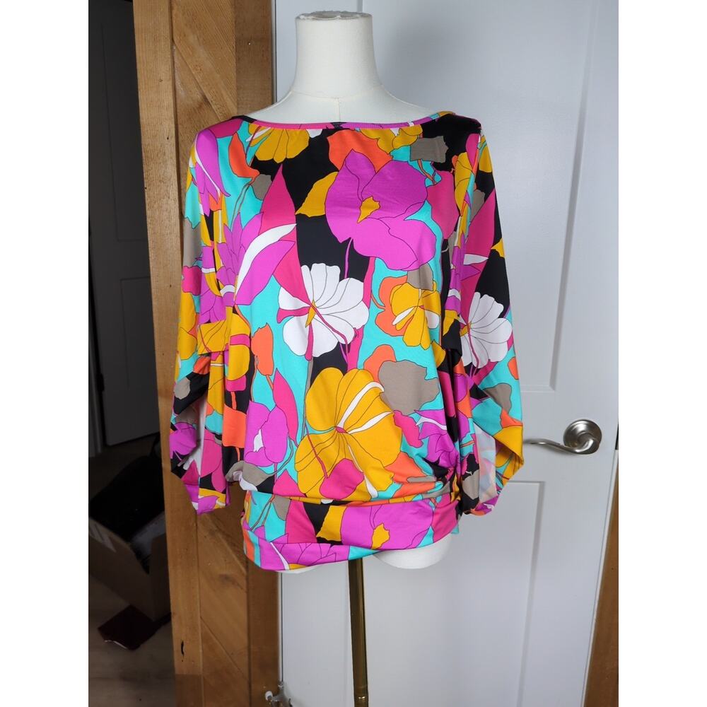 Trina Turk Floral Print Loose-Fit Blouse Tunic with Batwing Sleeves
